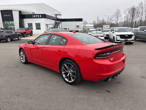 Used 2022 Dodge Charger SXT w/ Plus Group image 3