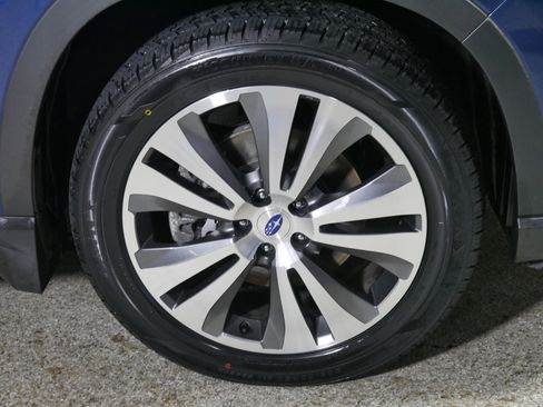 Used 2019 Subaru Ascent Limited AWD/4WD image 15