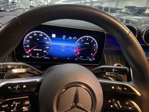 Used 2024 Mercedes-Benz GLC 43 AMG 4MATIC image 7