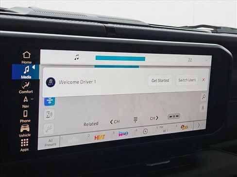 New 2025 Jeep Gladiator Mojave w/ Convenience Group image 11