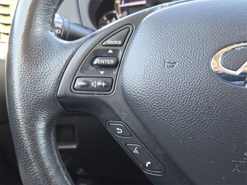 Used 2016 INFINITI QX50 2WD w/ Deluxe Touring Package image 29