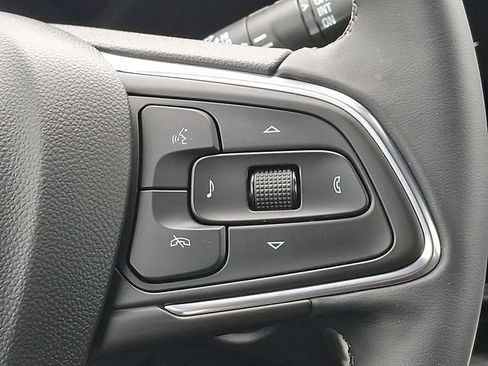 Used 2025 Buick Encore GX Sport Touring w/ Comfort Package AWD/4WD image 20