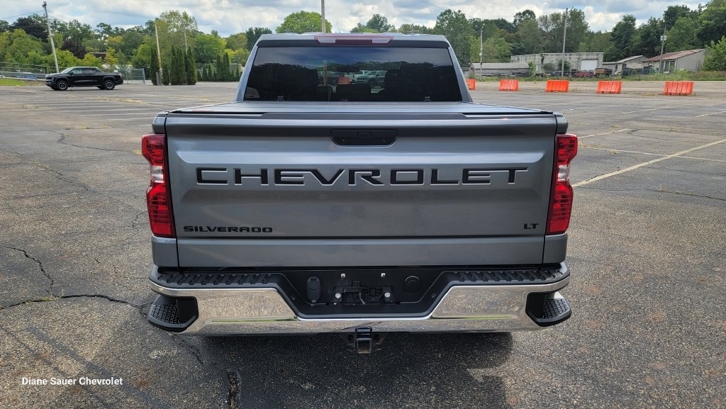 Used 2022 Chevrolet Silverado 1500 LT w/ Bed Protection Package AWD/4WD image 10