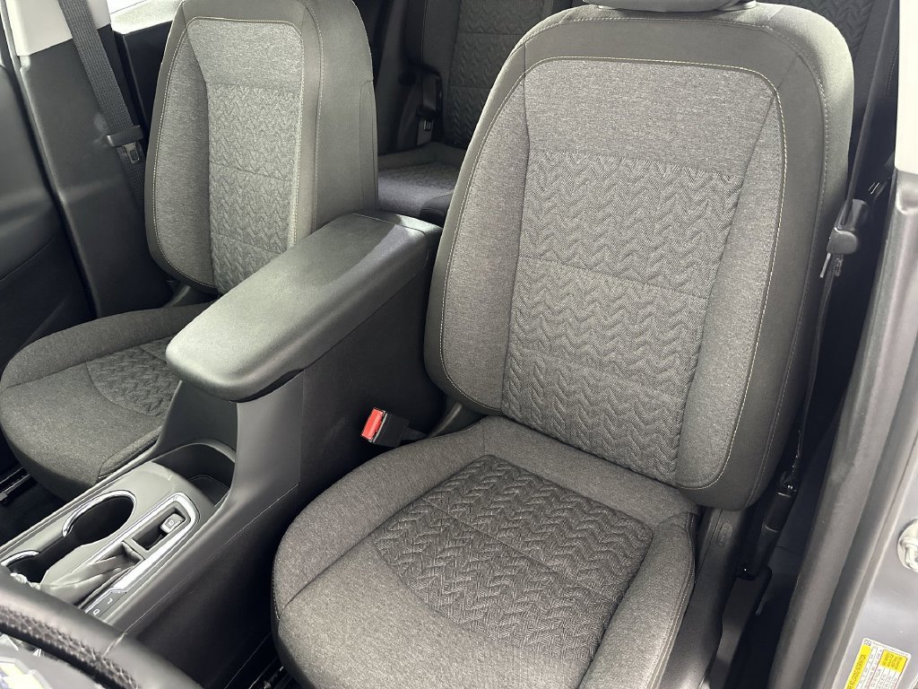 Certified 2024 Chevrolet Equinox LT FWD image 21