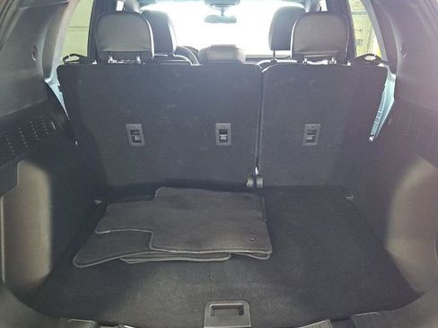 Used 2025 Ford Escape ST-Line AWD/4WD image 13