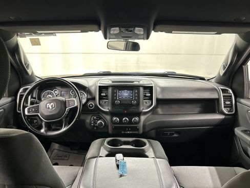 Used 2021 RAM 1500 Big Horn AWD/4WD image 18