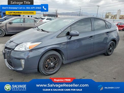 Used 2013 Toyota Prius Two FWD image 1