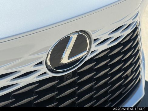 New 2026 Lexus RX 450h AWD image 31