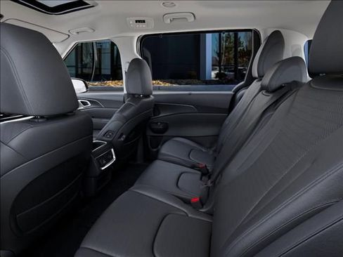 New 2026 Kia Carnival SX Prestige FWD image 18