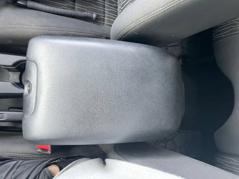 Used 2012 Jeep Wrangler Unlimited Sport AWD/4WD image 30