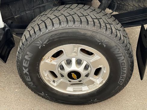 Used 2015 Chevrolet Silverado 2500 W/T w/ WT Convenience Package AWD/4WD image 40