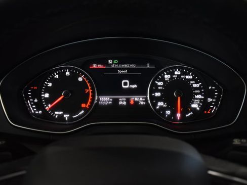 Used 2023 Audi Q5 2.0T Premium w/ Convenience Package image 15