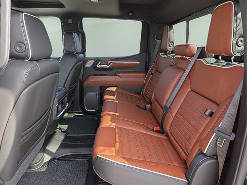 New 2026 GMC Sierra 1500 Denali Ultimate AWD/4WD image 10