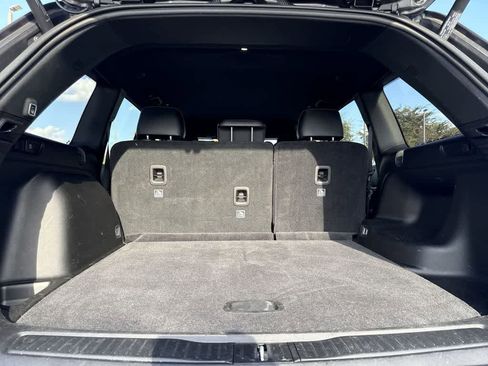 Used 2025 Jeep Grand Cherokee Limited image 25