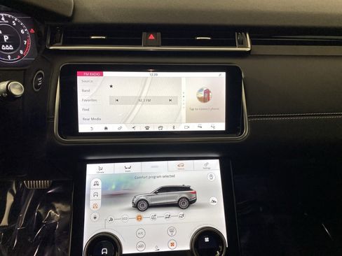 Used 2020 Land Rover Range Rover Velar R-Dynamic HSE image 19