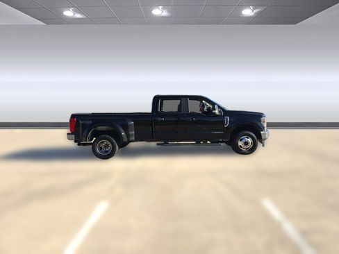 Used 2022 Ford F350 XL w/ STX Appearance Package image 8
