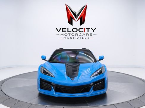 Used 2023 Chevrolet Corvette Z06 w/ Stealth Interior Trim Package RWD image 11