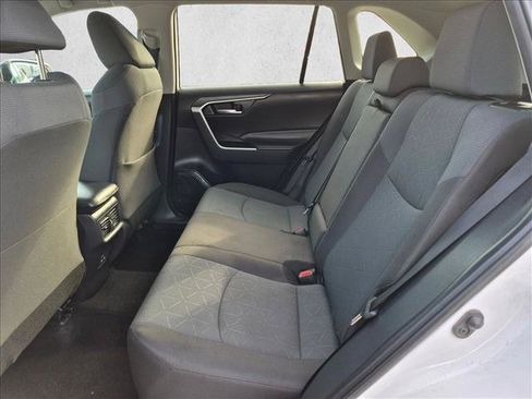Used 2024 Toyota RAV4 XLE FWD image 18