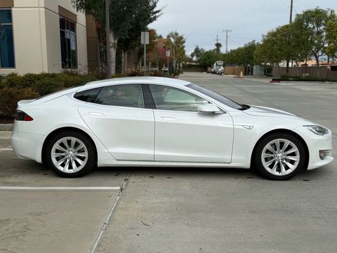 Used 2016 Tesla Model S 75 image 4
