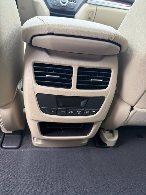 Used 2016 Acura MDX w/ Technology Package FWD image 21