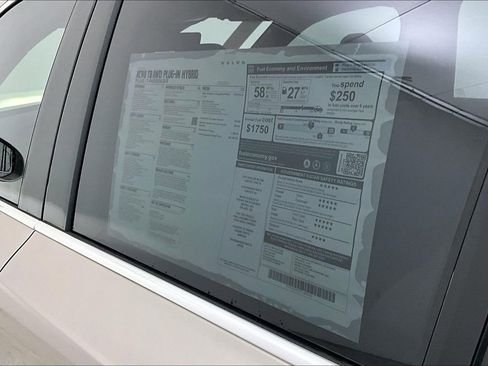 New 2026 Volvo XC90 T8 Plus w/ Protection Package Premier image 42