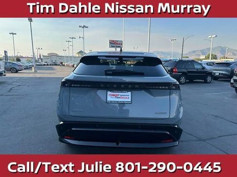 Used 2025 Nissan Ariya AWD image 10
