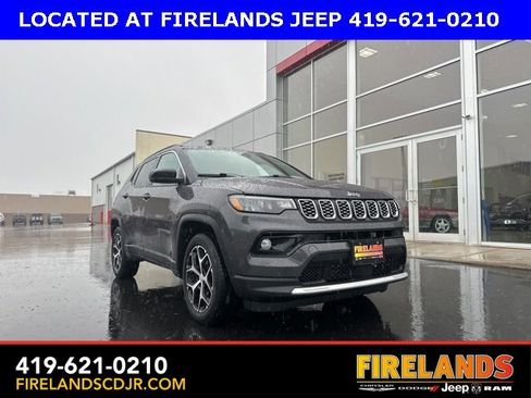 Used 2024 Jeep Compass Limited image 1