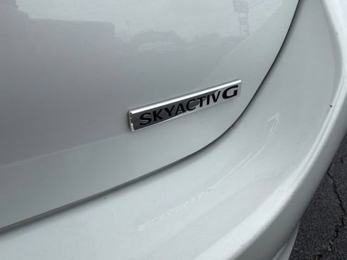 Used 2024 MAZDA MAZDA3 s FWD image 31