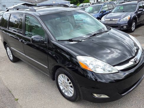 Used 2008 Toyota Sienna AWD image 19