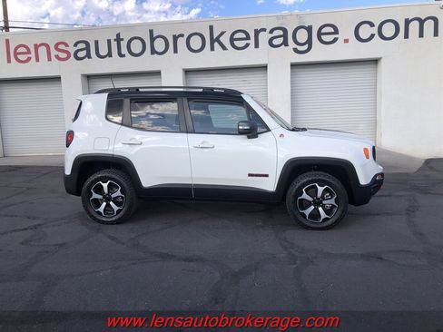 Used 2019 Jeep Renegade Trailhawk image 1