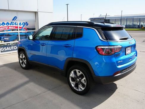 Used 2019 Jeep Compass Limited AWD/4WD image 34