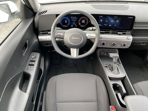 New 2026 Hyundai Kona SE image 27