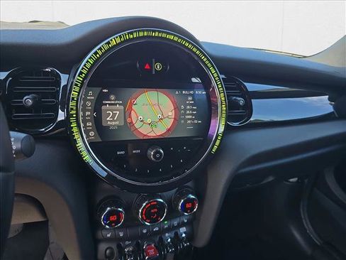 Used 2024 MINI Cooper S image 11