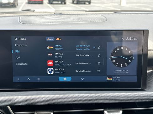 Used 2025 Hyundai Sonata SEL FWD image 23