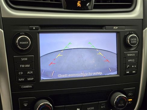 Used 2017 Nissan Altima 2.5 SV w/ Convenience Package image 31