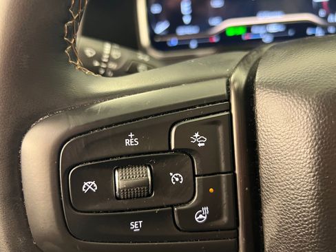 Used 2025 GMC Sierra 2500 AT4 w/ AT4 Premium Plus Package image 17