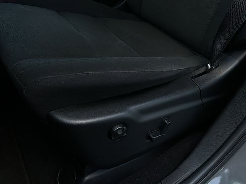Used 2025 Dodge Durango GT AWD/4WD image 25