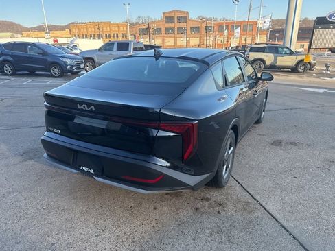 New 2025 Kia K4 LXS image 7