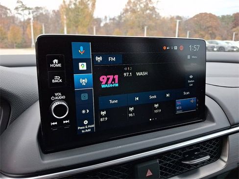 Certified 2025 Acura ADX A-Spec image 18