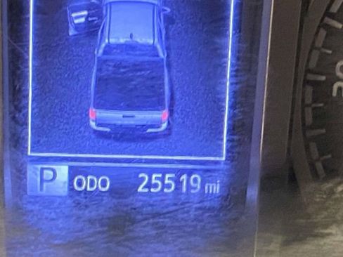 Used 2020 Toyota Tacoma TRD Sport w/ Technology Package image 23