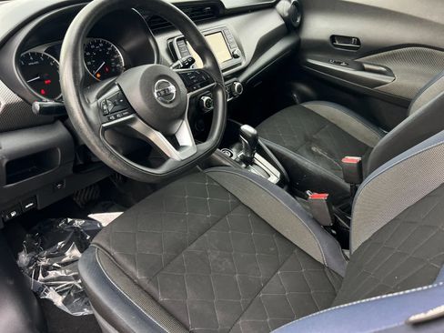 Used 2018 Nissan Kicks S image 11