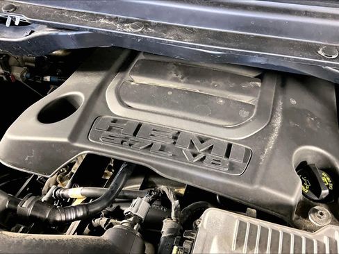 Used 2023 RAM 1500 Big Horn AWD/4WD image 30