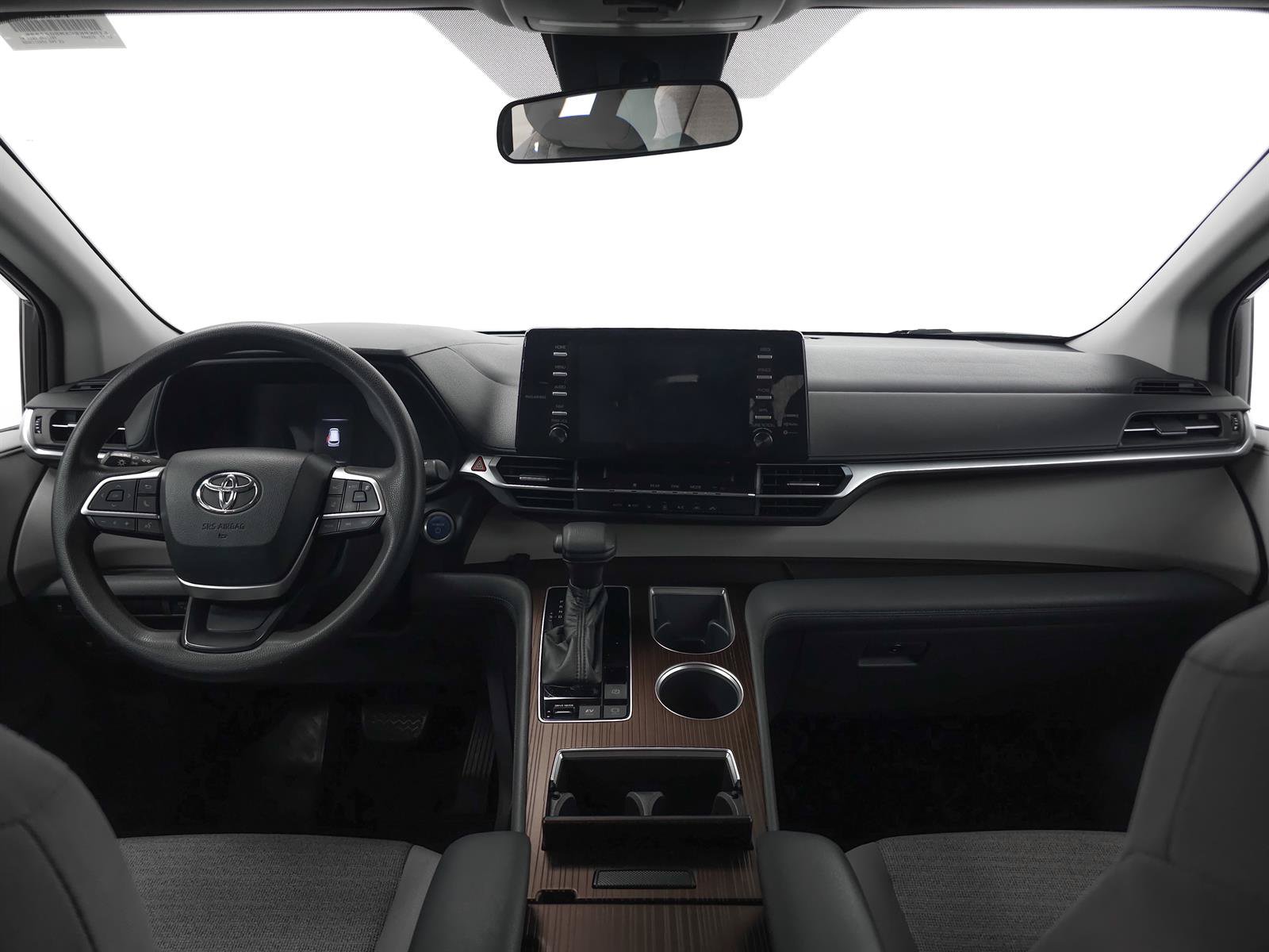 Certified 2021 Toyota Sienna LE FWD image 7