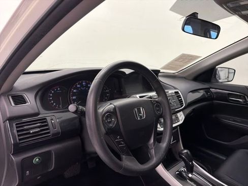 Used 2015 Honda Accord Sport image 12