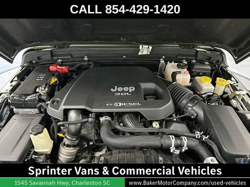 Used 2021 Jeep Wrangler Unlimited Rubicon AWD/4WD image 30