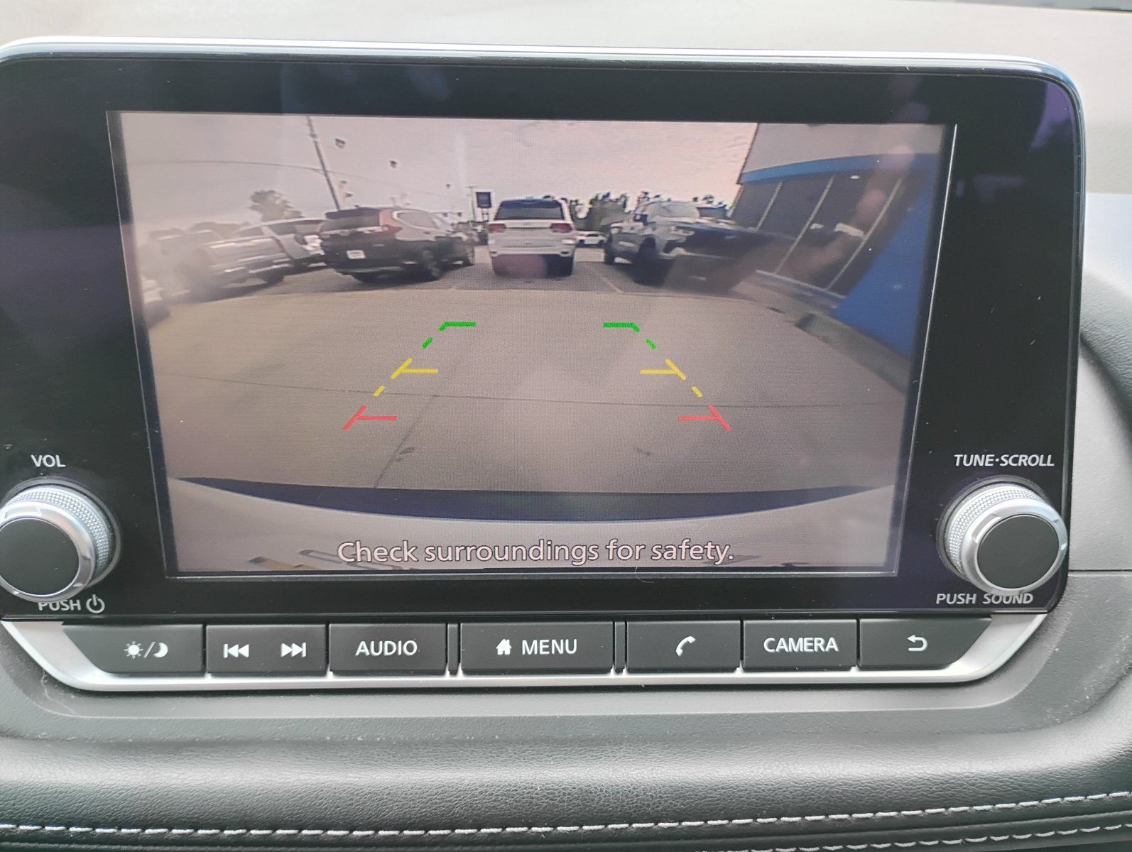 Used 2021 Nissan Rogue S AWD/4WD image 18