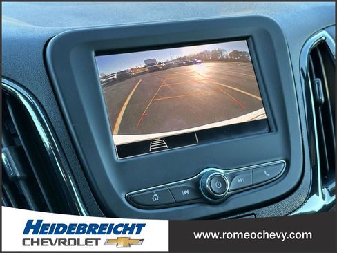 Used 2024 Chevrolet Equinox RS image 25