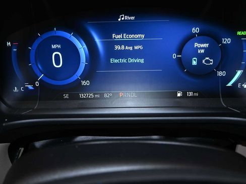 Certified 2022 Ford Escape SEL w/ Technology Package AWD/4WD image 20