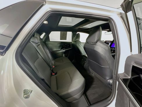 Used 2024 Toyota bZ4X AWD w/ Weather Package image 31