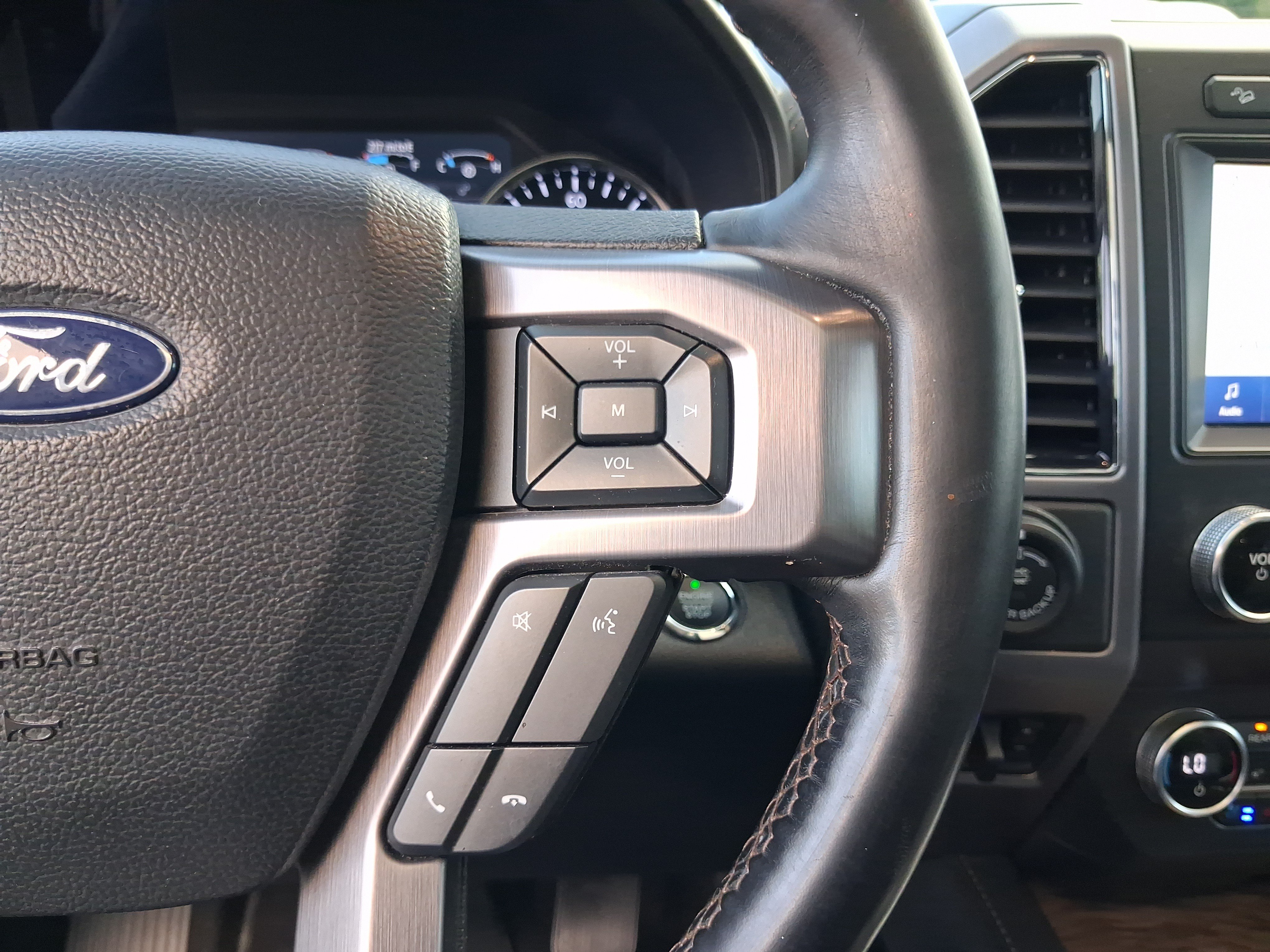Used 2020 Ford Expedition Max Platinum AWD/4WD image 17